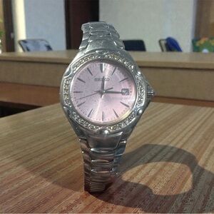 (922)Vintage Crystal Pink SEIKOs Dial Ladies Watch001312  excellent condition …